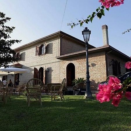 Villa Amalia Srls Gizzeria Kültér fotó